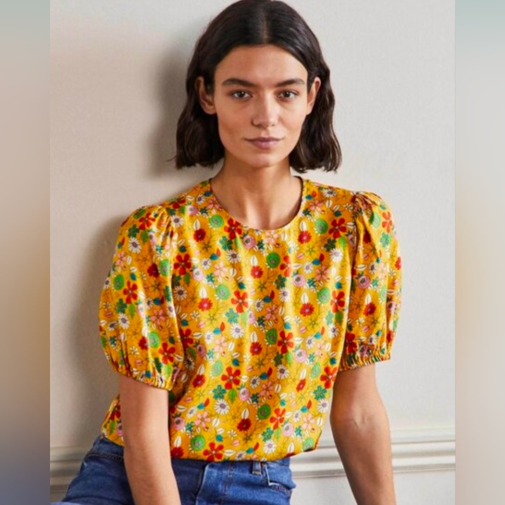 EUC Boden Adriana Puff Sleeve Top in Honeycomb Ditsy Bloom | Size 10